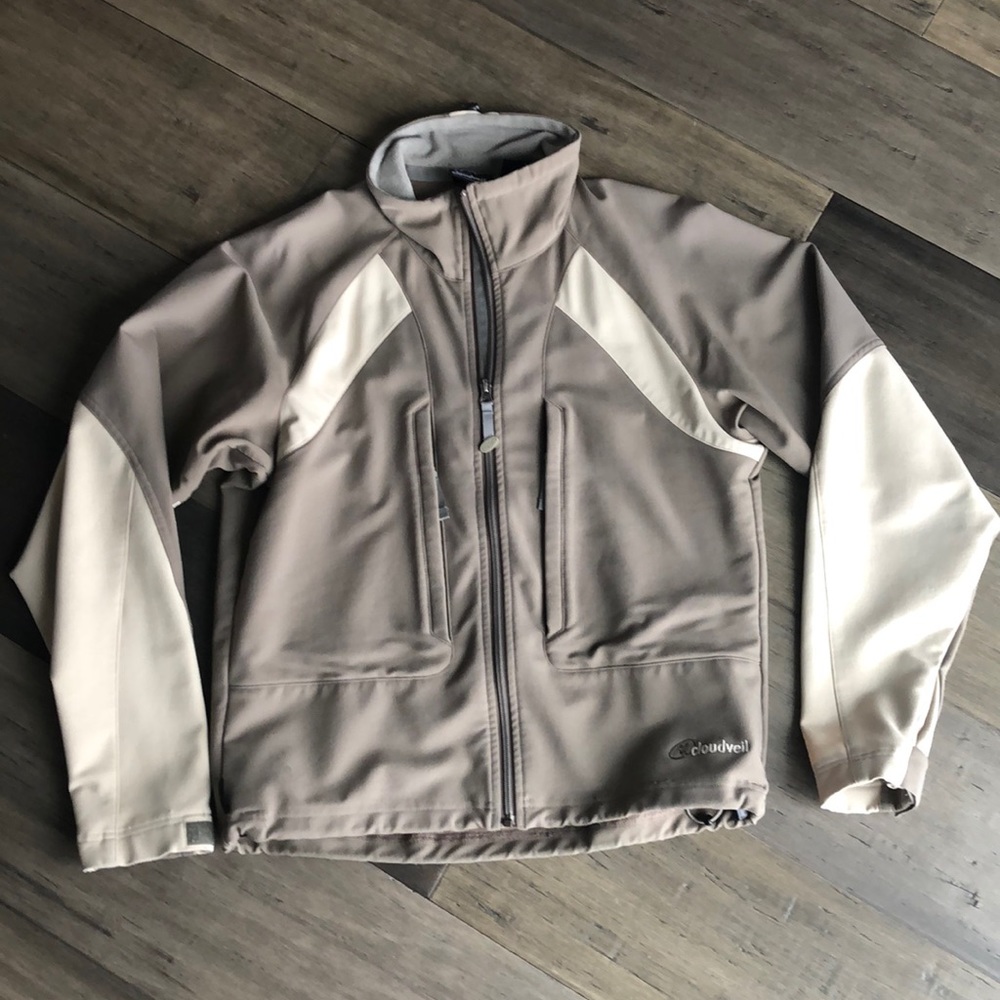 Cloudveil Sholar soft shell jacket
